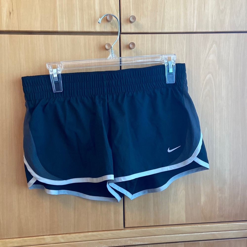 Nike running shorts NWT